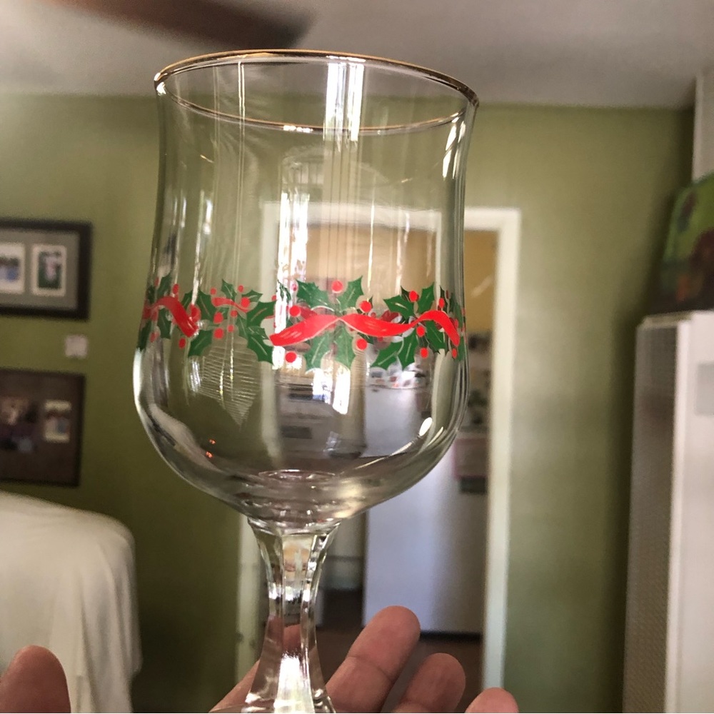 (4) Libbey holiday Xmas 🎄 glass wine/goblets - Picture 11 of 11